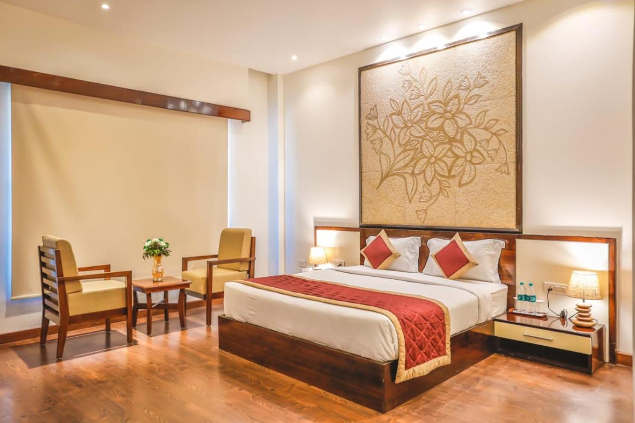 Mannat Haveli Hotel Kurukshetra ภายนอก รูปภาพ