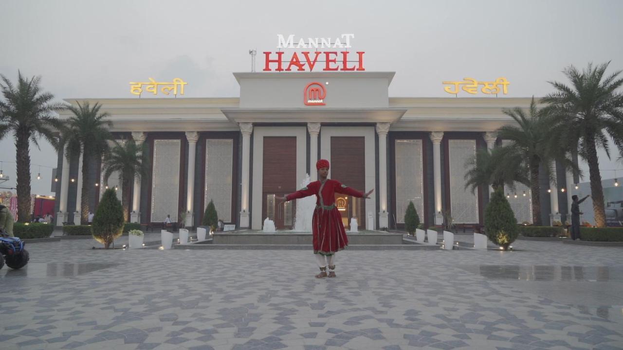Mannat Haveli Hotel Kurukshetra ภายนอก รูปภาพ