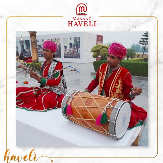 Mannat Haveli Hotel Kurukshetra ภายนอก รูปภาพ